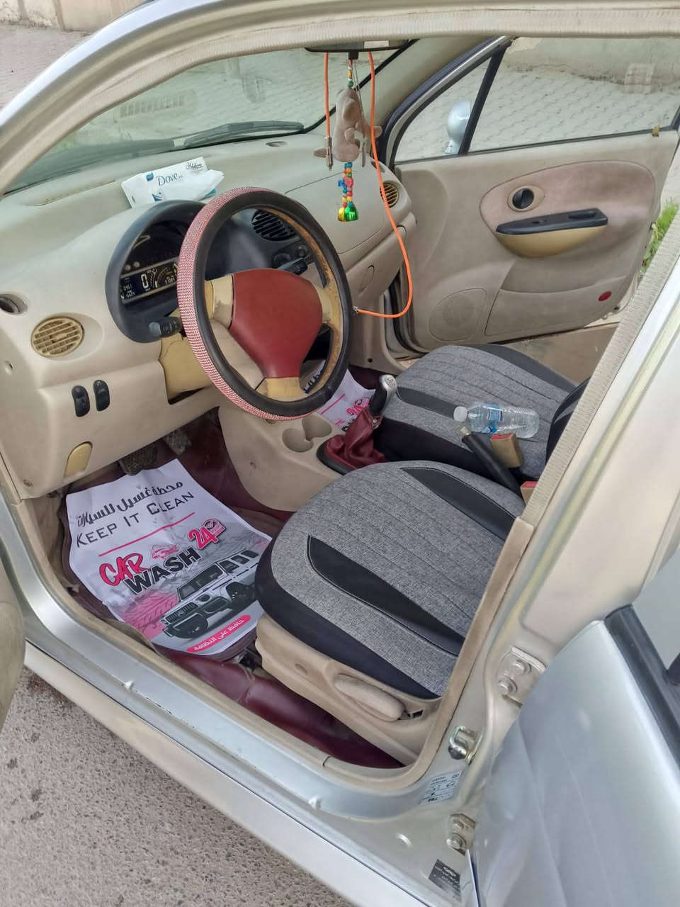 السلام عليكم عندي سيارة كيوكيو نظيف جدا محرك مكفول كيرمكفول تخم تاير موديل 2013سيارةمصبوغ عام مكان السيارة بغداد حي العدل شارع الأسواق المركزي السعر 35ورقة وبهة مجال الشراي رقم الهاتف *********** شاشة كامرة خلفي سيارة مكفول من الكهربائيت
