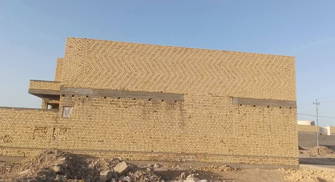 ***********
يالله خلفه بناء شرط درجة اولى 
نشتغل داخل الناصريه بناء شرط النضافه وشارف 
اتصل عله رقم او واتساب ***********
