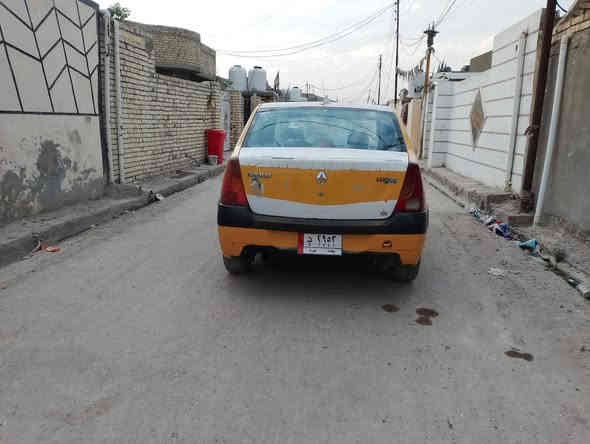 سلام عليكم سيارة للبيع رينو لوكان كير ومحرك كورلة  اوتماتيك السعر 35وبيهة مجال لشراي  التواصل معي ***********
