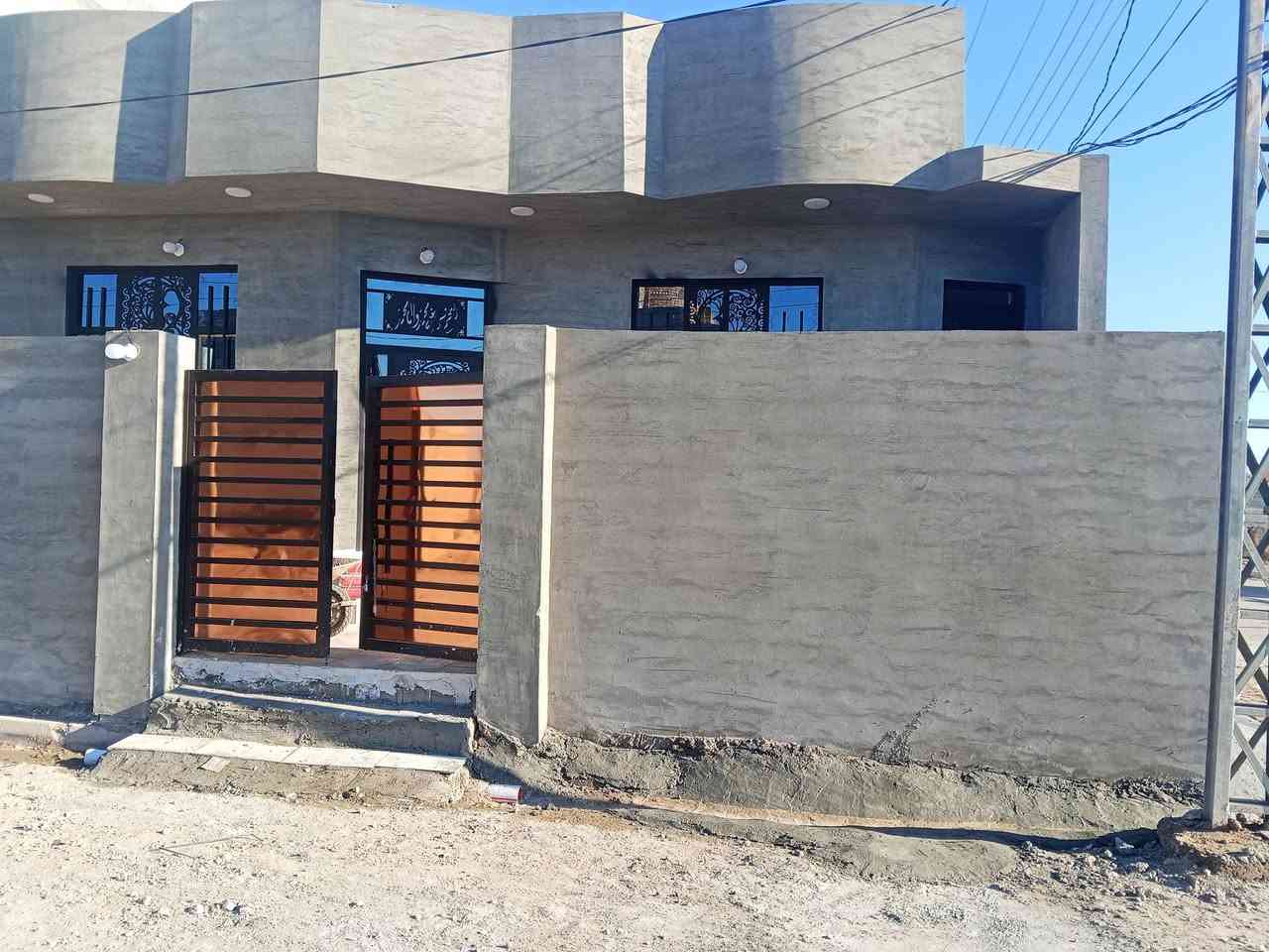 مشتملل للايجار بوابه قاطع ثاني بناء حديث ***********
