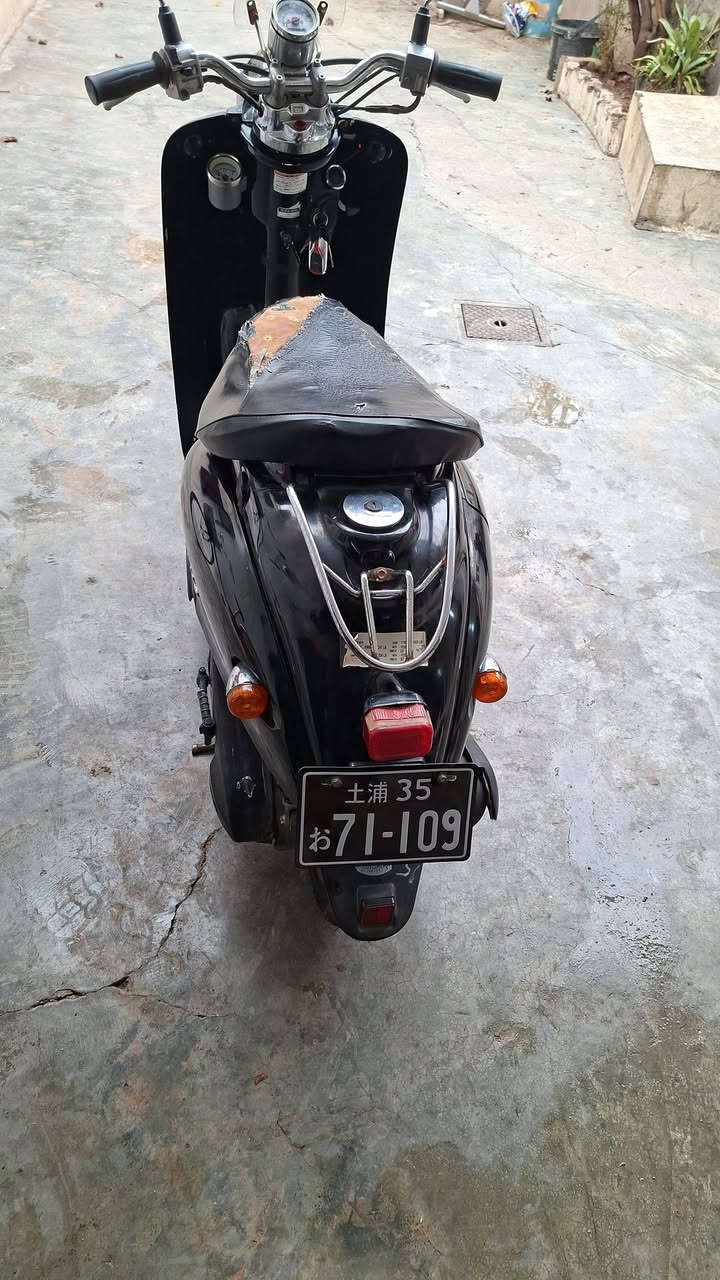 دراجه عبد حلیم فحل للبیع كفاله عامه كله علی بلاد مكینه ممفتوح شرط بلادی كبریتر بلادی صلانصه بلادی كفرات كله بلادی كهربائیات كله شغال ما بی ای نقص سعره ٤٥٠بي مجال  مکان کرکوک رقم م  موبایل *********** علها واتساب
