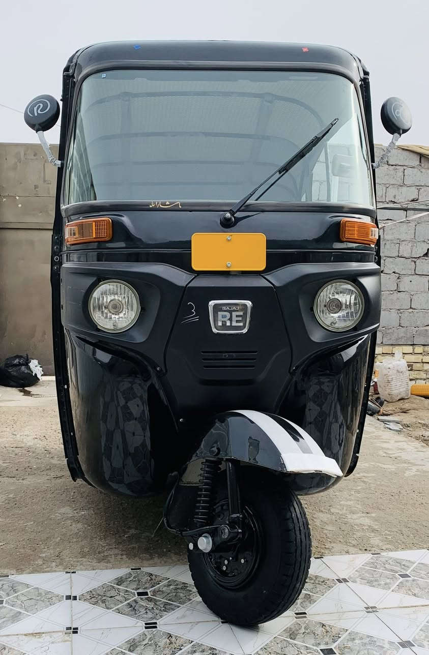 السلام عليكم لبيع موديل 23زيرو كفاله عامه اوراق خالد وصادق تكتك جديده مكان بابل الهاشميه ***********
