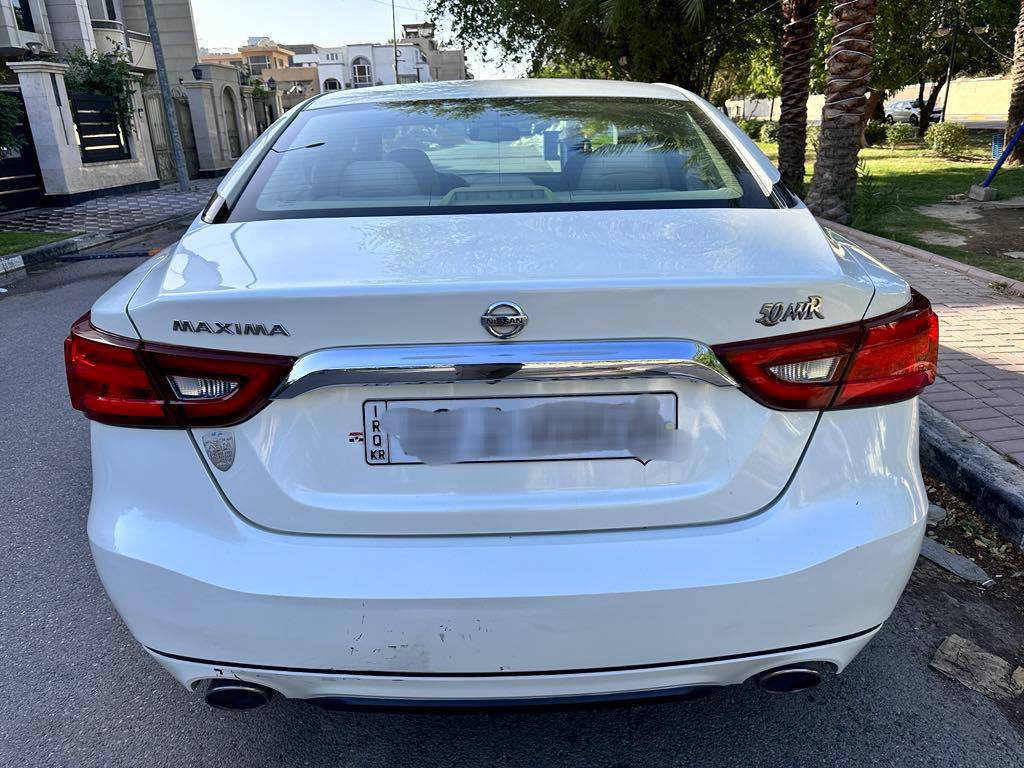 السلام عليكم
للبيع فقط 
نيسان مكسما 
2018 خليجي 
مكفولة من الحادث والصبغ عدا الدعامية الامامية بسبب الشخوط
محرك 6 سلندر 3500cc 
مواصفات s 
كشنات كهرباء
تحكمات ستيرن جهتين
وضعيات قيادة 
كامرة خلفية
ماشية ٨٢ الف كيلو  
رقم اربيل بأسمي تحويل مباشر
السعر ١٥٨٠٠$ 
مكان السيارة بغداد 
***********
