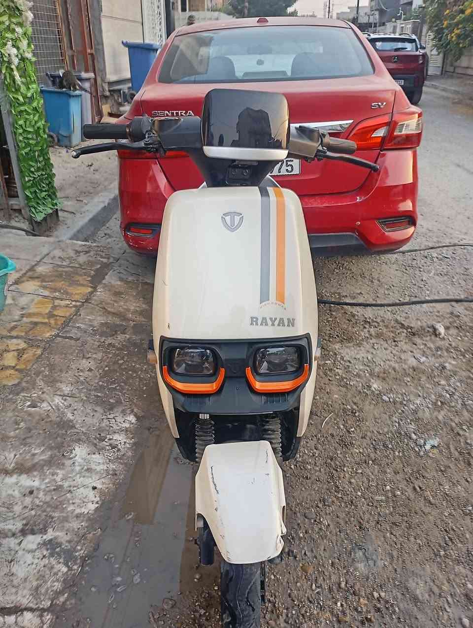 السلام عليكم دراجه ريان دراجه نظيفه ما بيها اي شيء داجه موديل 2025 اريد الدراجه ب 600 وبيها مجال عنواني بغداد العامريه مستعجل على بيعتها***********وتساب
