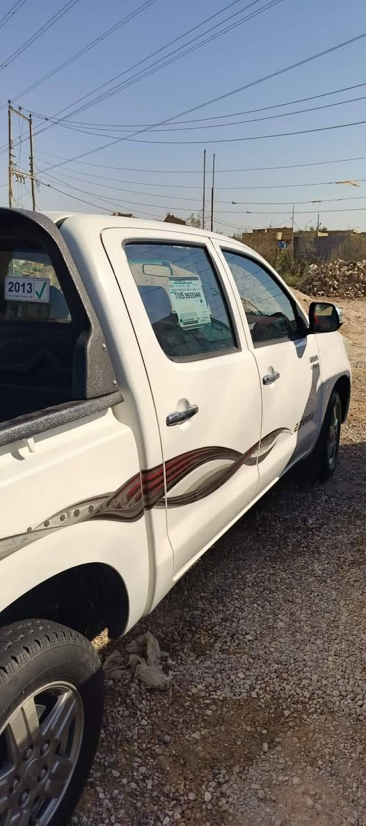 سلام عليكم للبيع بيكم فلاونزه 2013
سيارة جديدة معنه الكلمه رقم  بصره
مكينة شرط مامفتوح تخم تاير صدر جديد 
سيارة مكفوله
للاسفتسار ***********
