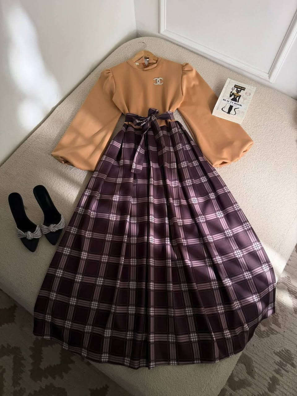 تكرار المديل الجميل 
 خامه دابل صيفي 
قياسات /38/40/42/44/46/48


**إذا كنت صاحب هذا الإعلان وتريد حذفه لأي سبب، رجاءا أرسل رسالة إلى الدعم الفني**