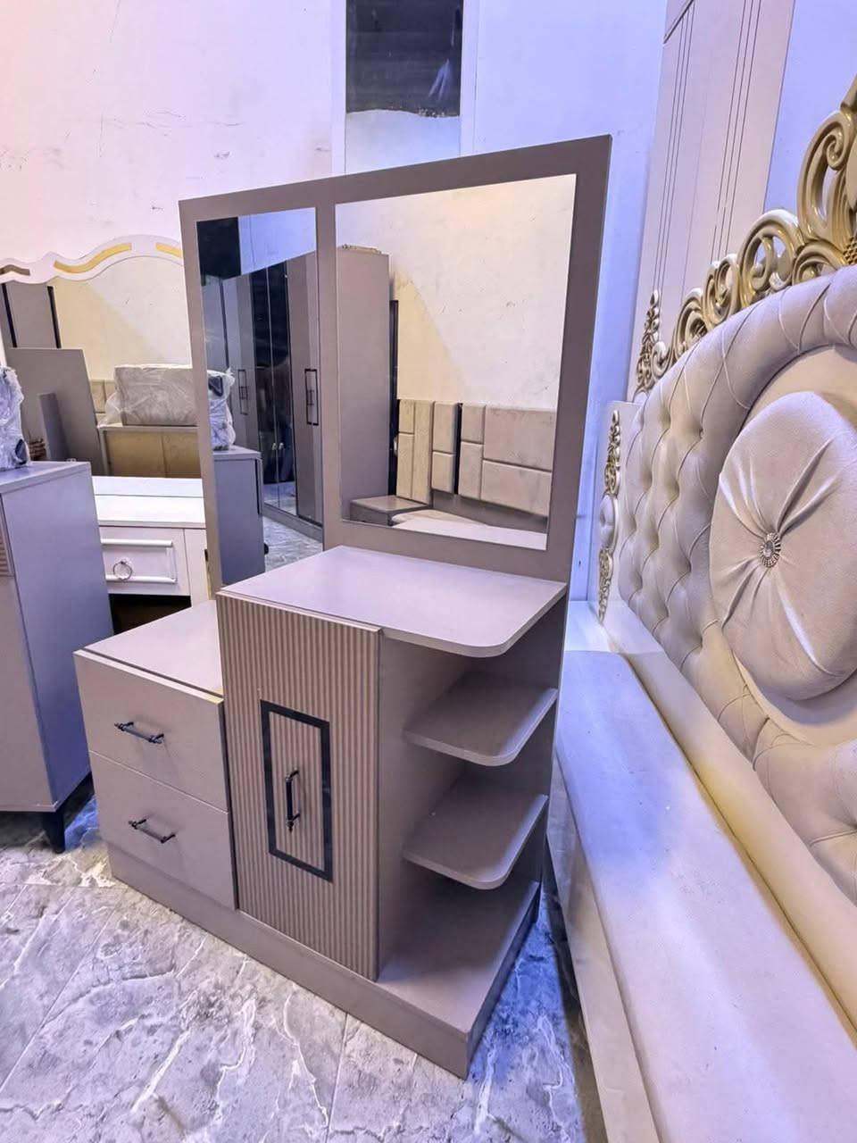 غرفه تركيه مستخدامة
نضافه 90💯
موديل حديث 
10قطع 
ڪنتور طفل اضافي 
لون مميز 
سڕير جك مخزأن 
سعرها /900
نقل وشد مجانأ داخل بغداد


**إذا كنت صاحب هذا الإعلان وتريد حذفه لأي سبب، رجاءا أرسل رسالة إلى الدعم الفني**