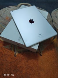 ايباد تسعه ذاكره 64 كامل ملحقات ايباد بل كارتون نضيف كلش استخدام قليل ...