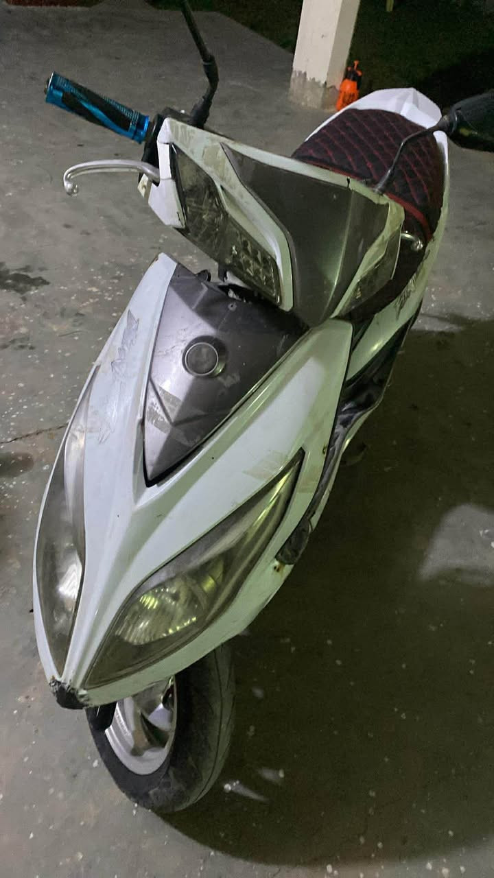 سايم رص للبيع 
كامل من كلشي شغال نكره صلف 
***********
