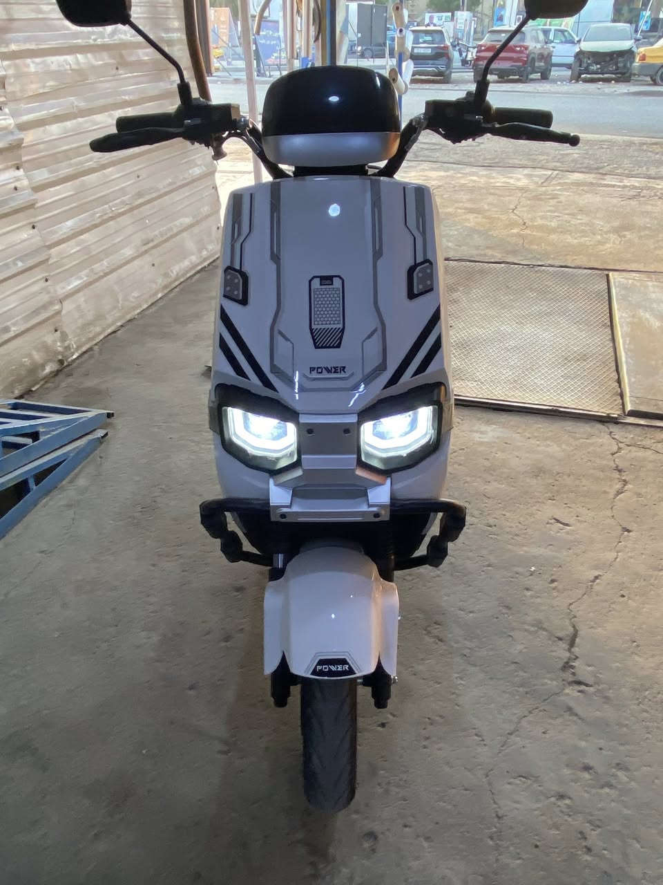 دراجه باور شحن جيل الريان سرعتها ٦٠ تحكم سرعه نظام إطفاء كلي دبل بصمه تشغيل عن بعد دراجه جدا نظيفه بالمحل طابكه سعرها ٧٥٠ الف مجالها بسيط جدا عنواني بغداد قرب ساحه عدن ***********
