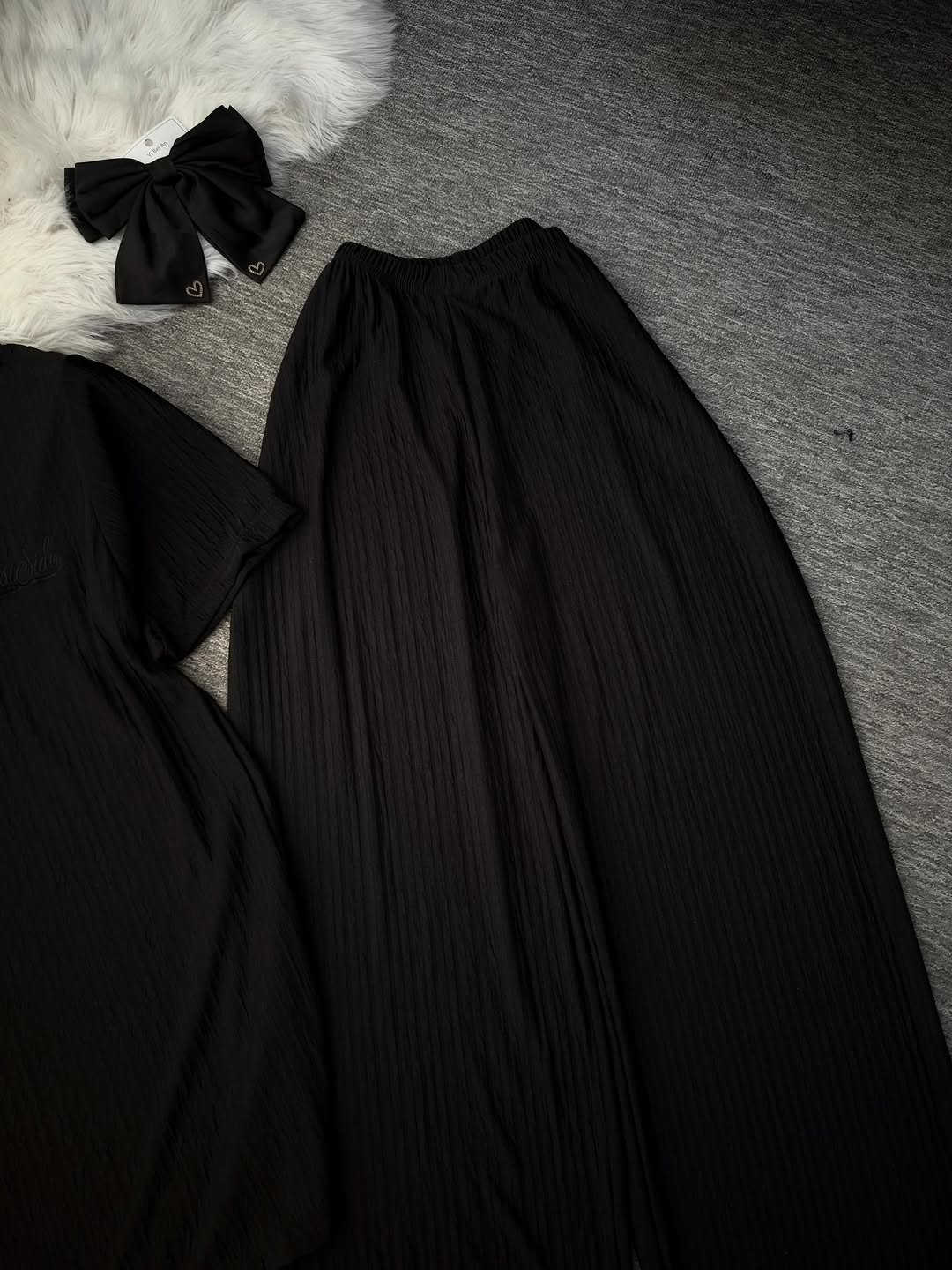 ⁨	تراك اسود 🖤
السعر 6
القياسات فري  38-40-42-44
للحجز 
  ***********  *********** *********** 

#ازياء_كتكوتة  #fashion  #البصرة #بغداد #العراق  ايران سوريه السعوديه الامارا ت love البحرين فلسطين الاردن ليبيا fashion المغرب مصر الجزائر الكويت عمان السودان explorer اليمن فاشن⁩
