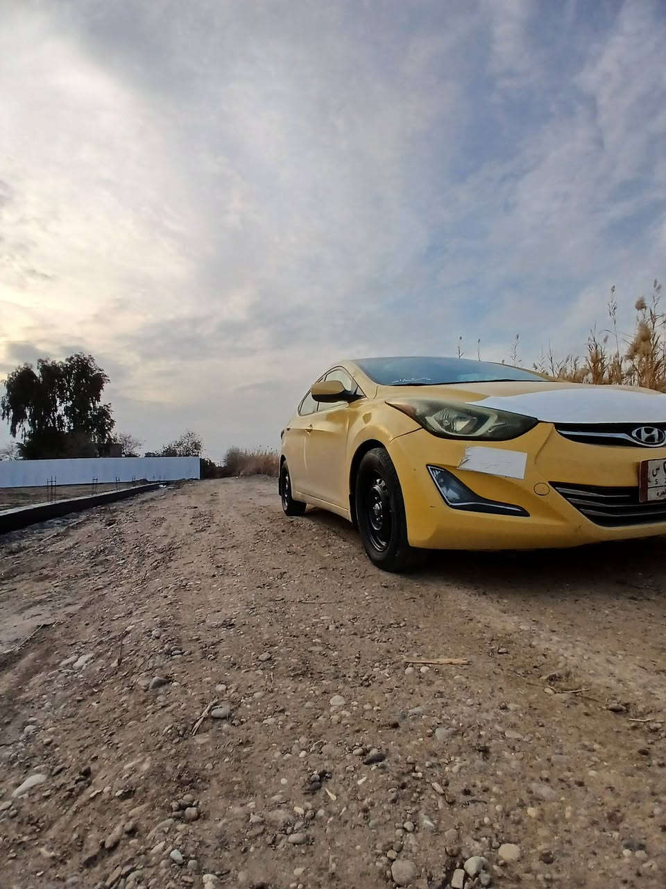 سلام عليكم
للبيع الانتره موديل ٢٠١٥ أمريكي 
حادثها قبق جنطه كلها ليبل واحد السياره 
كير مكينه خير من الله لسياره نص فول كشنات جلد ثلاث انضمه قياده فتحه سقف عارضها ب١١٠ وبيها مجال مكاني بغداد التاجيات 
***********
