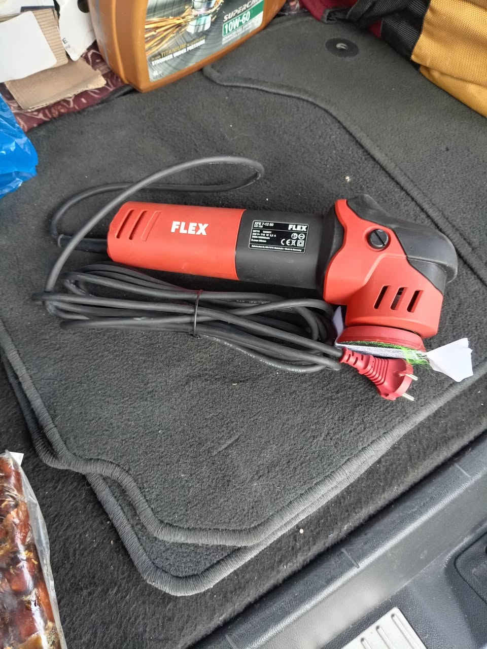 مكينه بوليش فليكس سويديه
سعرها 
البيع بسبب عدم الحاجه 
غير مستعمله جديده كليا 
السعر  وبيها مجال بسيط 
المكان النجف الأشرف 
موديل المكينه ومعلوماتها بالصور 
ممكن التأكد منها اونلاين رقم الهاتف ***********
