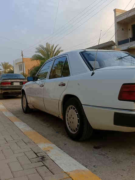 سلام عليكم مارسيديس دب موديل 1991 محور محرك بطه 2500 باقي التفاصيل على الاتصال ***********
السعر 58 وبيها مجال
