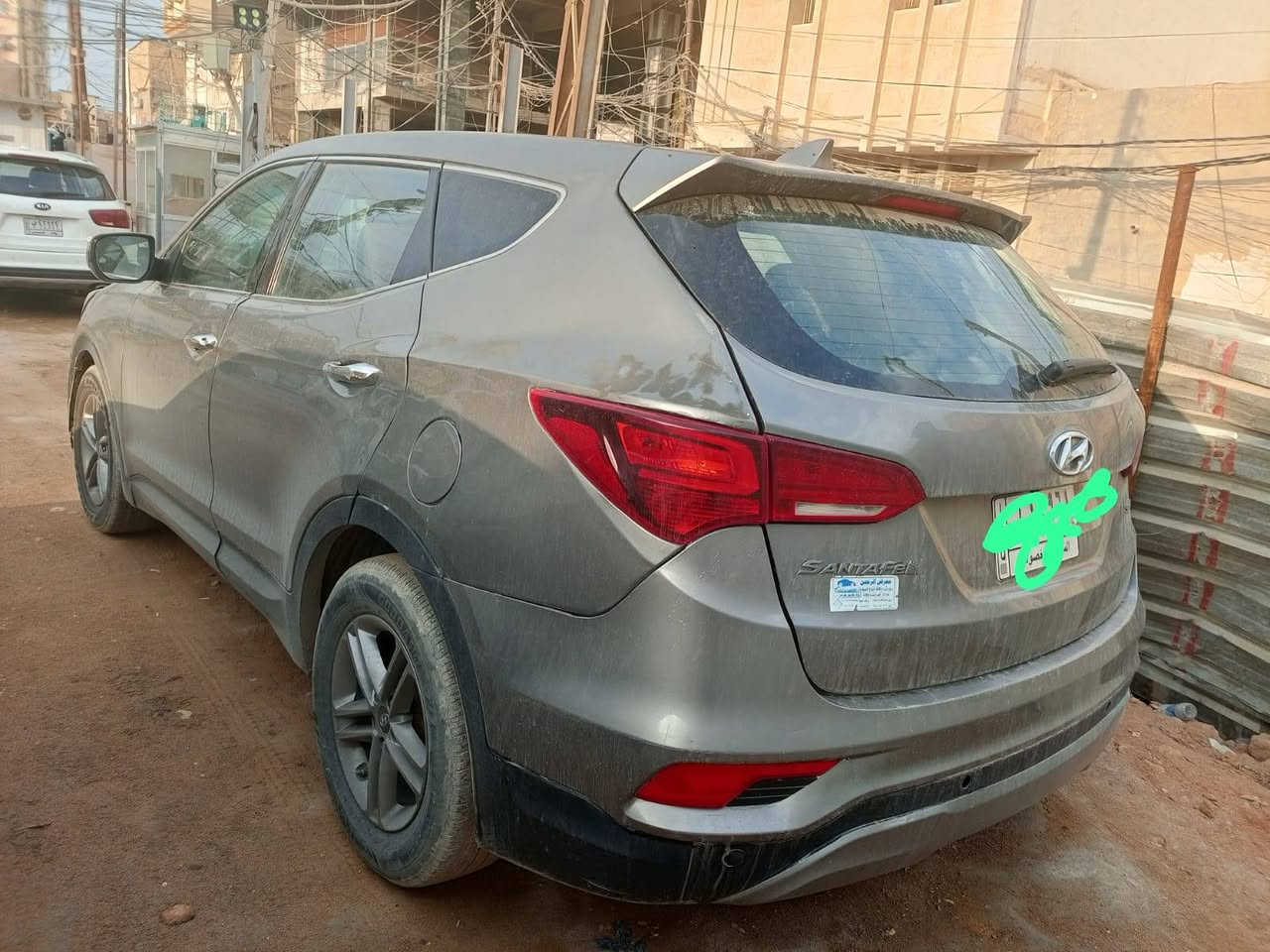 سنتافي 2017 أمريكي 5راكب/ مكينه2400/رقم مثنى ألماني/قطعتين جاملغ ايسر وبنيد السعر 130$بيه مجال/ الاتصال*********** ترهم مراوس
