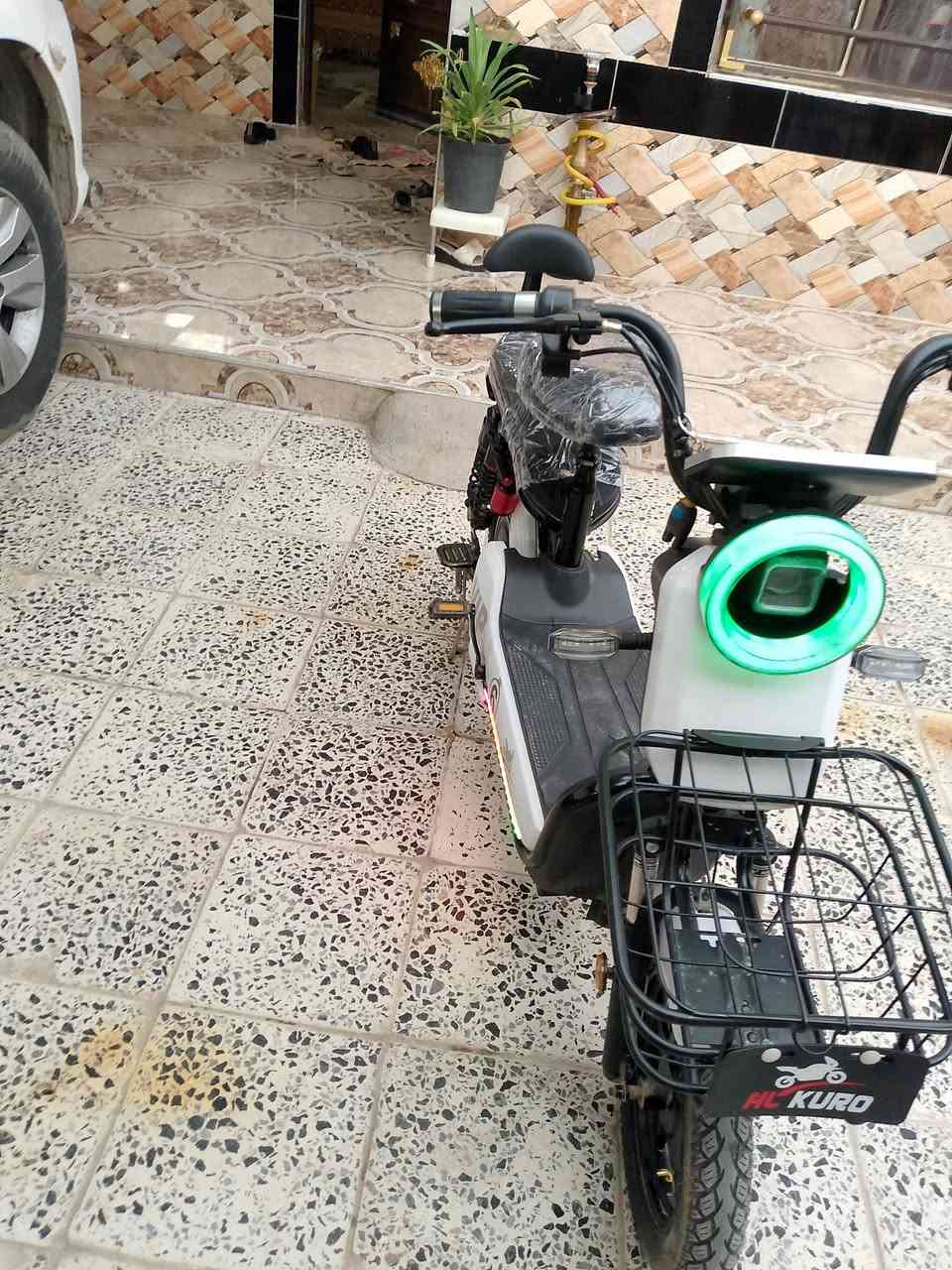 سلام عليكم دراجه شحن للبيع فول مواصفات VIP مستعمل شهر شرط كلشي مابي بلوتوث بي بطاريات جدد مكاني موصل سهل نينوى للاستفسار *********** سعر 295 وبي مجال.      بيع فقط
