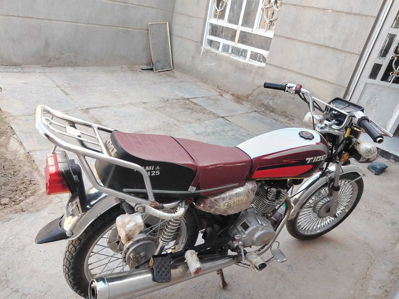 يالله السلام عليكم دراجه تايكر 2021 اوراق سكنر محرك نامه شرط مامفتوح المكان البدير السعر الاتصال ع الرقم ***********
