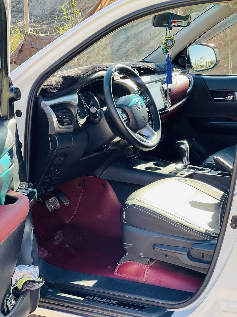 السلام عليكم هايلوكس 2023رقم بغداد بسمي مكفوله كفاله عامه ماشيه 42 الف حقيقي شركة ساز فول مواصفات بصمه كشن تبريد تدفه مانع انزلاق مثبت سرعه بعد بيه هواي مواصفات جديده بمعنا الكلام السعر 280 بالعافيه ع الياخذه رقم الهاتف *********** 
رقم الهاتف ***********
