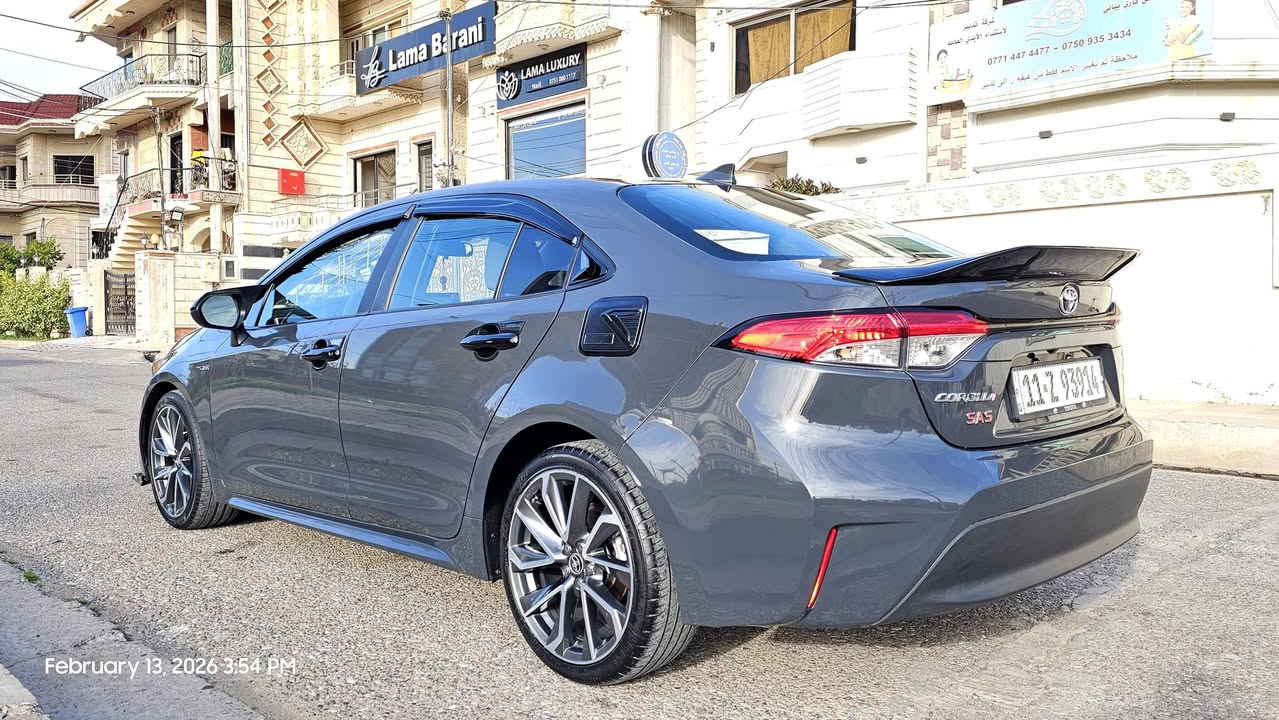 السلام عليكم
تويوتا كورولا 2024 وارد امريكي صناعة ياباني
اللون اسمنتي غامق مميز 
السيارة جدا نظيفة وصيانتها كاملة على ايدي من اجتي من امريكا الى اليوم
السعر : 177 ورقة فقط
السيارة ماشية 20 الف ميل
عنوان السيارة : بغداد - مجمع ابن فرناس السكني
ضرر السيارة :
صبغ قطعتين فقط (بنيد وجاملغ)
 ايرباك ستيرن فقط طاك ومبدل بلادي وشغال
المواصفات :
محرك 4 سلندر حجم 2000 جدا اقتصادي ونشط يعمل بانزين عادي ومحسن
ويل حجم 18 + طخم تاير جديد
شاشة كبيرة كار بلي واندرويد اوتو بلادية
نافكيشن تدعم خرائط العراق
بلوتوث + واي فاي + تايب C
 اوامر صوتية مع ذكاء اصطناعي
كامرة خلفية
ايرباكات عدد 12 
رادار + تحديد مسار
تثبيت سرعة ذكي + قيادة ذاتية + التحكم بمسافة السيارة
كير اوتوماتيك عادي وثقيل
سستم صوت ٨ سماعات 
نظام مراقبة انتباه السائق
نظام تنبيه المقاعد الخلفية عند اطفاء السيارة
مقاعد السيارة رياضية
نظام ايكو اقتصادي بالوقود مع معرفة المسافة المتبقية
عداد سرعة الكتروني وعادي
بوصلة + قياس الحرارة الخارجية
حساس تاير 
جامات كهرباء اوتو + مرايا كهرباء
تدفئة و تبريد بيانو منفصل (جدا بارد) منظومة ياباني
مخارج شحن سريع عدد ٤ تايب C + مخرج 12 فولط
سويجين (شخاطة+ احتياط)
مانع انزلاق ESP + بريك ABS
هاندبريك كهربائي + اوتو هولد AUTO HOLD 
لايتات LED عالي وناصي 
اضواء الدواخل والصنوق LED
بك لايت واشارات LED
لايتات اوتو + ماسحات اوتو 
جميع اغراض السيارة كاملة 
السيارة عليها كت TRD كامل 
(لحية امامية + مطريات + قبغات المرايا + سكوب الجامة +سبويلر صندوق عالي + كفر بوابة البانزين + يدات الابواب)
( سبير +جك+ عدة+ ارضيات الاصلية + كتلوكات السيارة + كارت الضمان)

(السيارة بأسمي بشرط التحويل)

للأتصال + واتس: ***********
للأتصال: ***********
