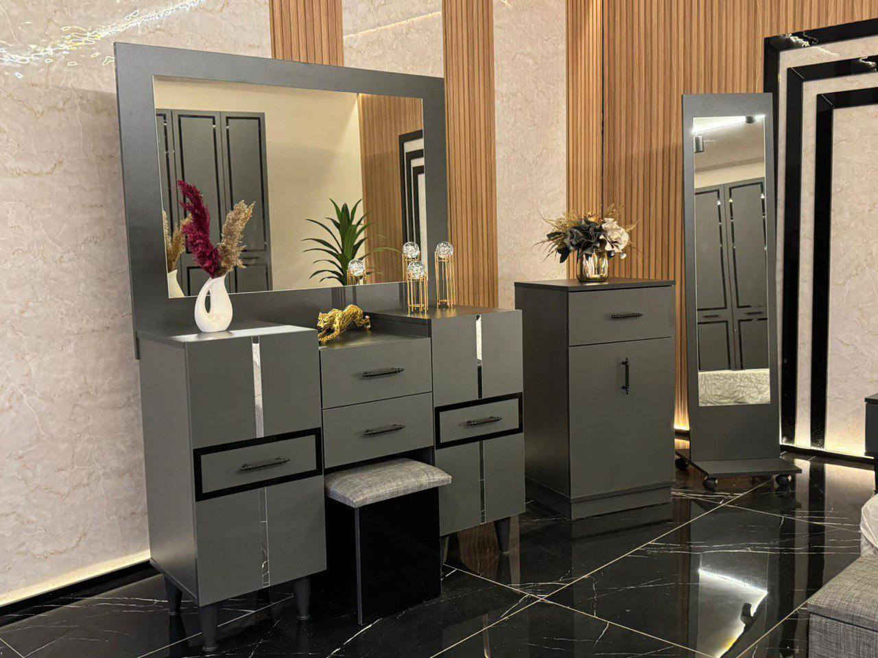 غرفه نوم للبيع جديده ما مستخدمه


**إذا كنت صاحب هذا الإعلان وتريد حذفه لأي سبب، رجاءا أرسل رسالة إلى الدعم الفني**