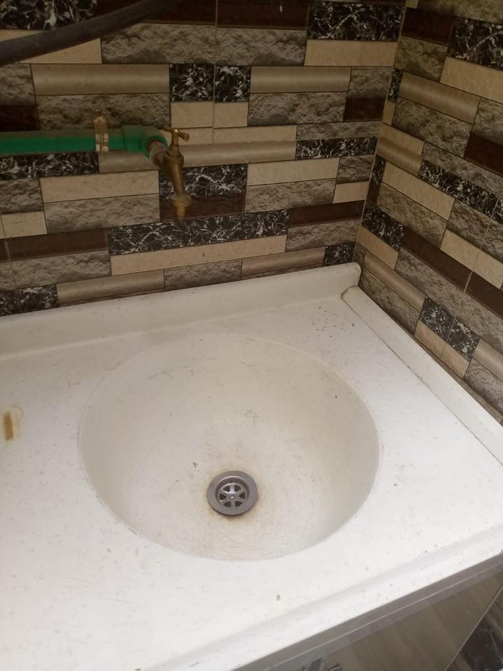 للبيع 

0780 657 8624
