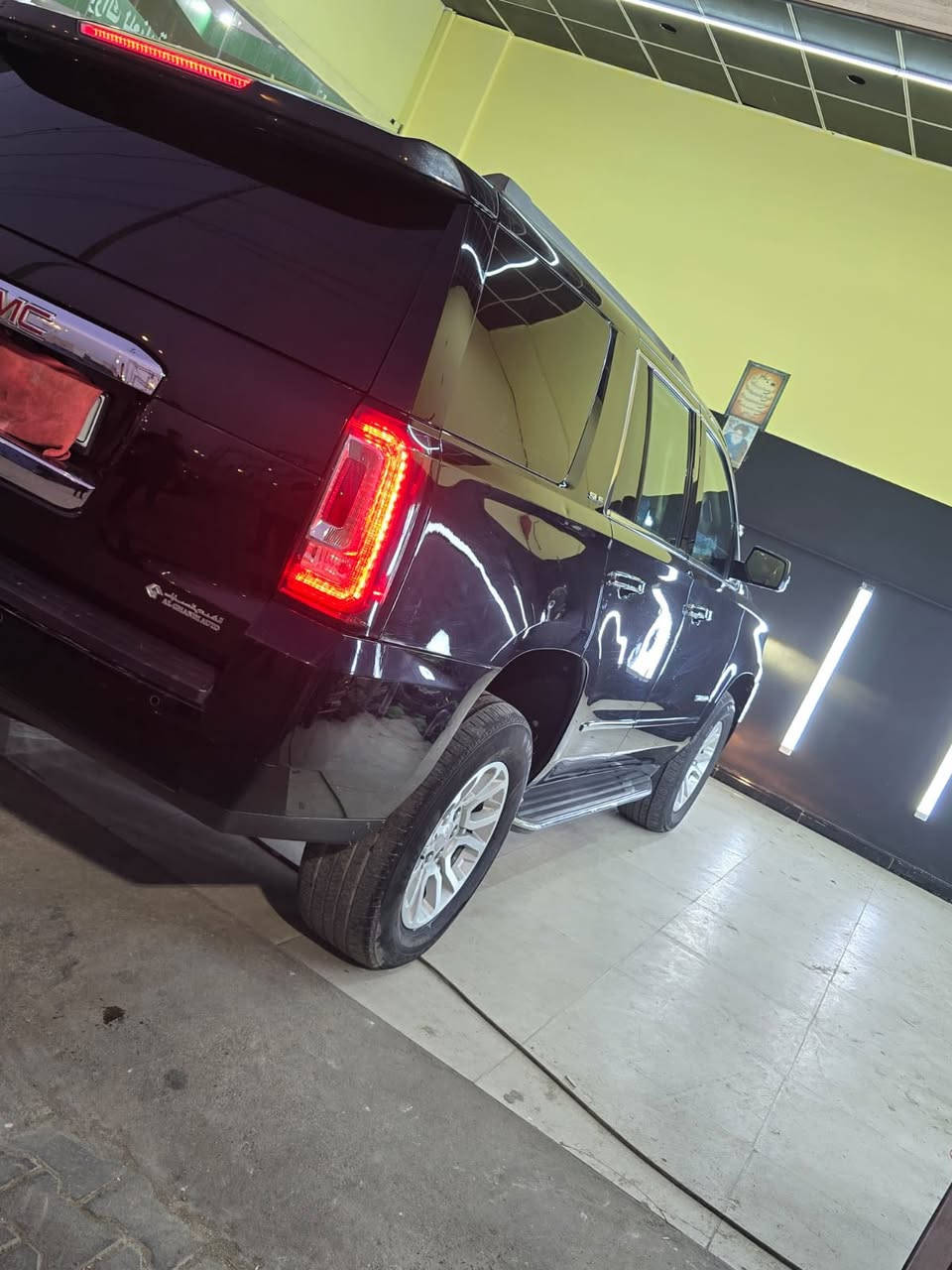 يالله ادوات ادوات ادوات جمسي بتره 2016 حاويه خليجي بدون كص ولا فتح مكينه وكير بشرط حادث جاملغ وبنيد مكينه 5/300 السياره جاهزه من كل النواحي متومه رقم انكليزي ماشيه 135 حقيقي  كل نقص ما بيها اتعهد من الكص والسرقه والعشائر 
العنوان بصره 
السعر 170بيها مجال قليل 
 *********** بدون مراوس بيع فقط
