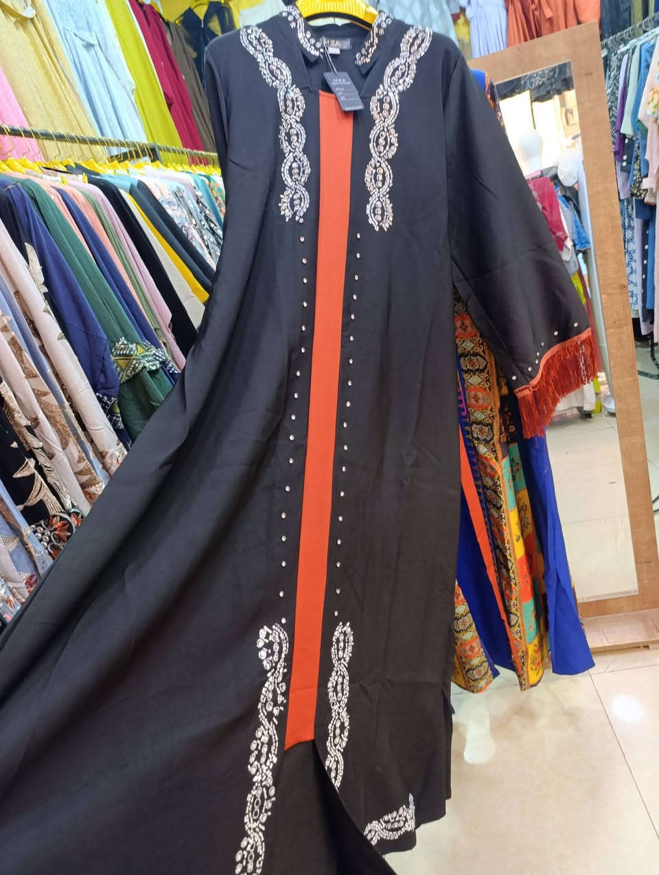 كل جديد براندات خليجي الان رمضان كريم موديلات وقياسات القطعه ٤٠ الف قطعتين ب٧٥ الف وموجود ٣٥ الف و٢٥ الف كل لأسعار والموديلات عدنا


**إذا كنت صاحب هذا الإعلان وتريد حذفه لأي سبب، رجاءا أرسل رسالة إلى الدعم الفني**