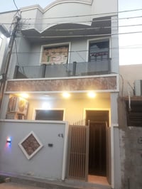 بيت للبيع 50 متر كامل في الدورة الهواشة مجمع السلطان بضهر المدارس  غرف...