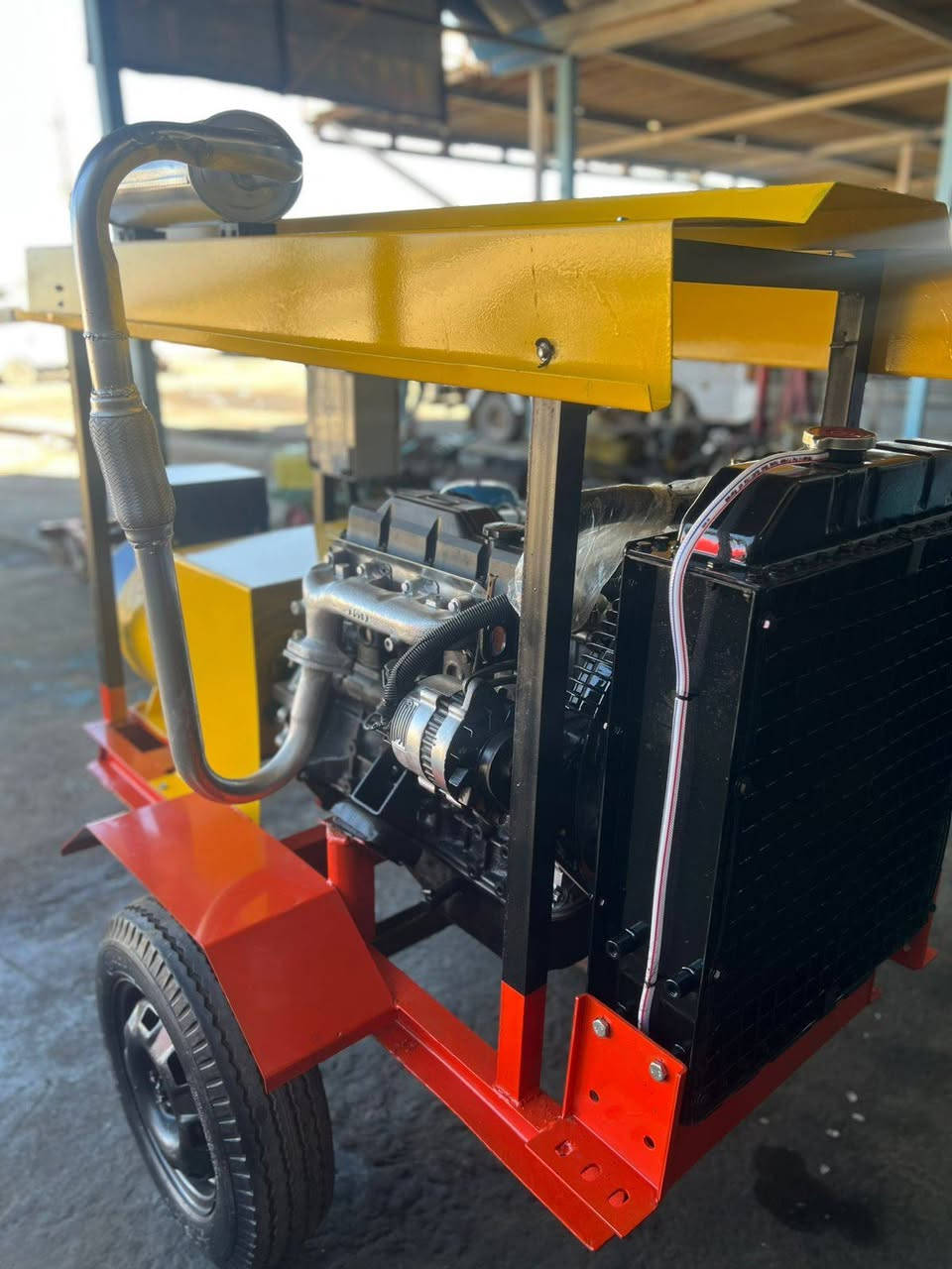 سلام عليكم
مولد كيه 2701 لا صرف وله بخار
راس تواليد 30كيفي ثري فيز
سعر 16 ورقه
***********
***********
مكان بغداد
