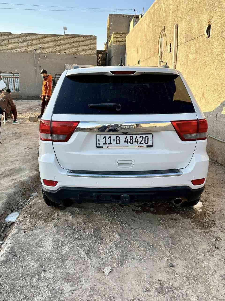 جيب لاريدرو ✅

الموديل 2011✅ 

بنوراما✅

 تحكمات فول ✅

رقم بغداد دولي ✅

رادار ✅

+ ماوس تحكم ✅

+ المري قلاب ✅

كأمره خلفيه ✅ 

كشنات كهربائيه ✅ 

تدفىه + تبريد ✅

مكينه 3600✅ 

حداديه خلفي امامي ✅

جديد قبل أسبوع ادامه كامله ✅

بيع أو مراوس ✅ 

السيارة مصبوغه صبغ عام ✅

***********
