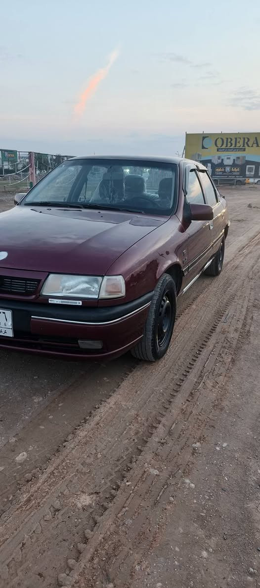 بسماالله رحمن الرحيم اوبل فكترة موديل ١٩٩٢ محرك ٢٠ بدون ضربة  مصبوغة للجمالية كير و محرك بشرط سنوية لحد ٣٠ جديد بطاقة بنزين موجود بشرط تحويل كاهربايات كل شغال (***********) كركوك, العراق
