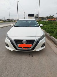 كشن جلد وتدفئة • فتحة سقف • ٦٠٠٠٠ كم