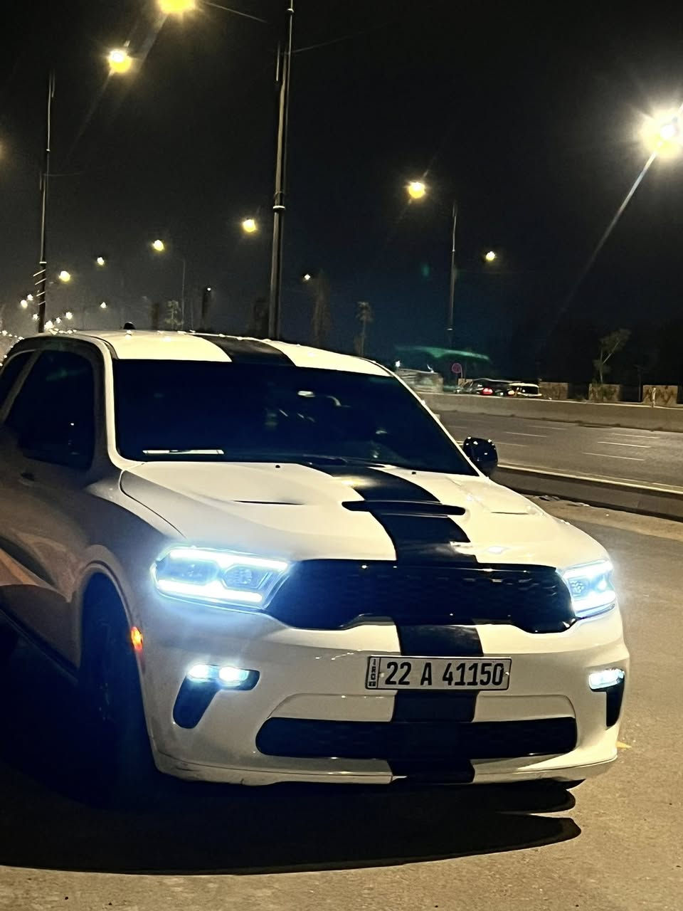 دوج دورانكو

Dodge Durango .

‎الموديل2023. (وارد امريكي بيها 3 قطع مبدلات نفس اللون ونصف الجاملغ الخلفي صبغ كفاله شواصي واللغود) 
.
اصل بوليسي  كير طرح مو تعليك
‎المحرك : V8 . 5.7L  .

‎العداد :26 الف فقط يعني اخت الزيرو.

‎  وماكو هيج سعرالسعر 245
 
السياره جاهزه مانقصها البرغي 
‎المواصفات:  

‎* تحذير النقطة العمياء . 

‎*

‎* شاحن هاتف لاسلكي (وايرلس ).

‎
مقاعد من الجلد منفصل + شاشات 

‎* مقاعد كهربائية مع ذاكرة لحفظ وضعيات الجلوس. 

‎* ‎* 

‎* مقود رياضي مع تحكم كهربائي. 

‎* مصابيح امامية زنون مع LED .

‎* كشافات ضباب LED . 

‎* شاشة 10.1 أنج .

‎* نظام ملاحة (GPS) . 

‎* . 

‎* ويل قياس 20 أنج . 

‎* صندوق . 

‎* بلوتوث تلفون .

‎* محدد سرعة . 

‎* كاميرا خلفية .

‎* كير شفتر ستيرنك .

‎* صف ثالث من المقاعد 7  Auto start . 

   للاستفسار ***********

مكان السياره بنجف
