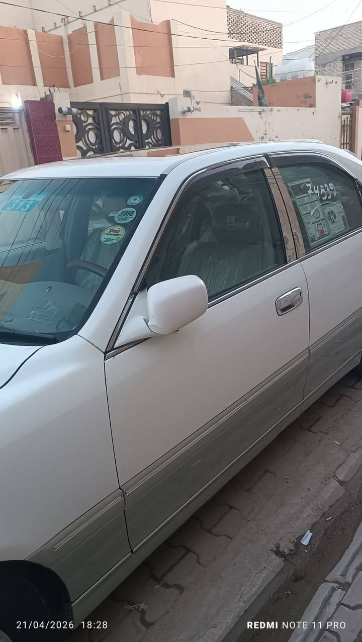 ملكه للبيع فول مواصفات فتح تبريد خلفي كشنات 4كهربائي جلد مكفوله من ظربه شاصي 75 ديفور الكبير مدفوع كمركه  مكانها في العماره الميمونه 
باقي بس فلوس رقم للستفسار على رقم ***********  مكفوله من جميع الصوليات عل خاص ماجاوب مكلف بنشر
