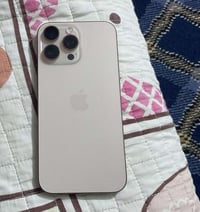 آيفون ١٦ برو ماكس • ذاكرة ٢٦٥ • بطارية ٩٨٪