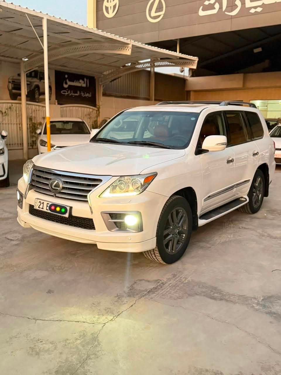 معرض الحسن لتجاره السيارات 
العنوان واسط الزبيدية 
السونار مرفق بلمنشور ؟؟

LX5700 
موديل 2014 ابريم 
رقم سلمانيه 
ماشيه 190 الف 
 معروفه مواصفات البريم 
فول مواصفات 1/1 

السعر 335$ وبيها مجال 

***********
