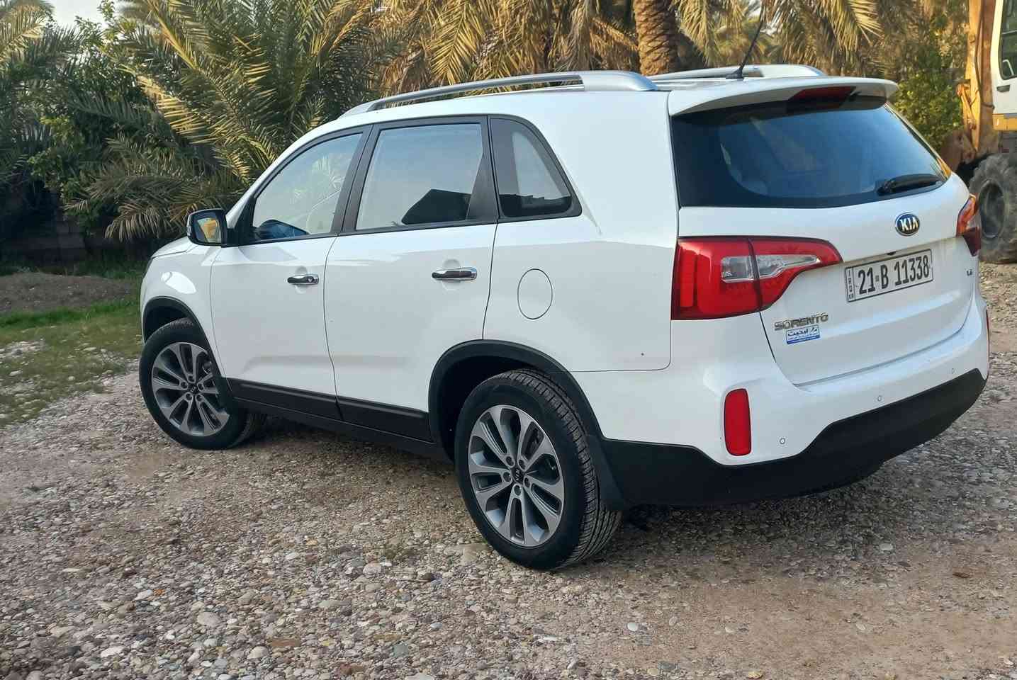 اسلام عليكم للبيع  سورنتو رقم السليمانية  موديل   ١٥     محرك  ٦  مكفوله من كل شي    مكان  السياره  ديالى   الاستفسار   ***********
