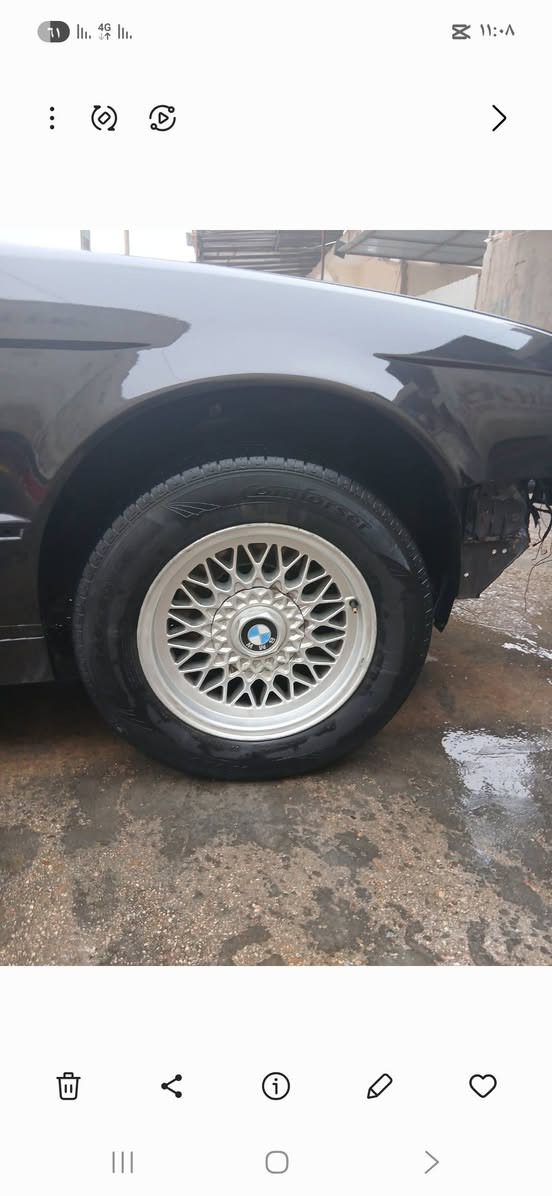 سلام عليكم 
ويل خليه اصلي 

مكفول من لحيم وعواج 

تايرات نص عمرهن

بيع او مراوس. M

سعر ٤٥٠ الف 

مكان الفلوجه 

***********
