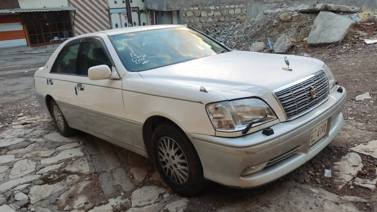 ملکە بۆفرۆشتن سێ دوکمە 46گلا***********
