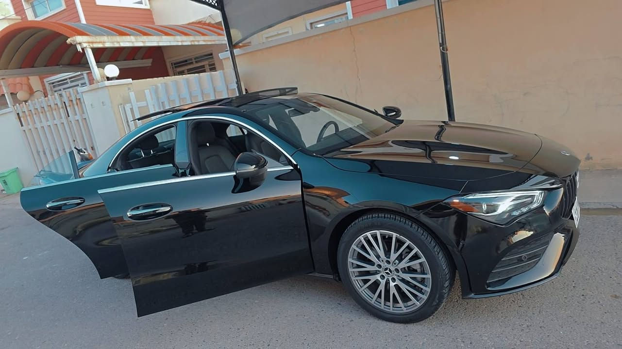 مرسيدس 2025 
19000km
2000 twin power turbo
رادارات 360
حساسات360
فتحة بانوراما 
اوتو ستوب 
اوتو هولد 
اوتو بارك
ليد داخلي متغير 60لون 
شاحن وايرليس 
قطعتين تبريد
وارد امريكي قطعتين تبديل بلادي بدون صبغ جامرلغ وبنيد بدون دواخل بشرط وايرباك ستيرن راجع قطعه بلاديه

رقم صاحب سيارة ***********
