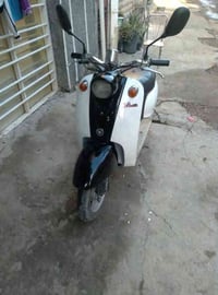 كلاسك فحل قفل اكسل محرك ناعم نص هندر تشتغل  نقص باتري  السعر ٢٢٥ وبيها...