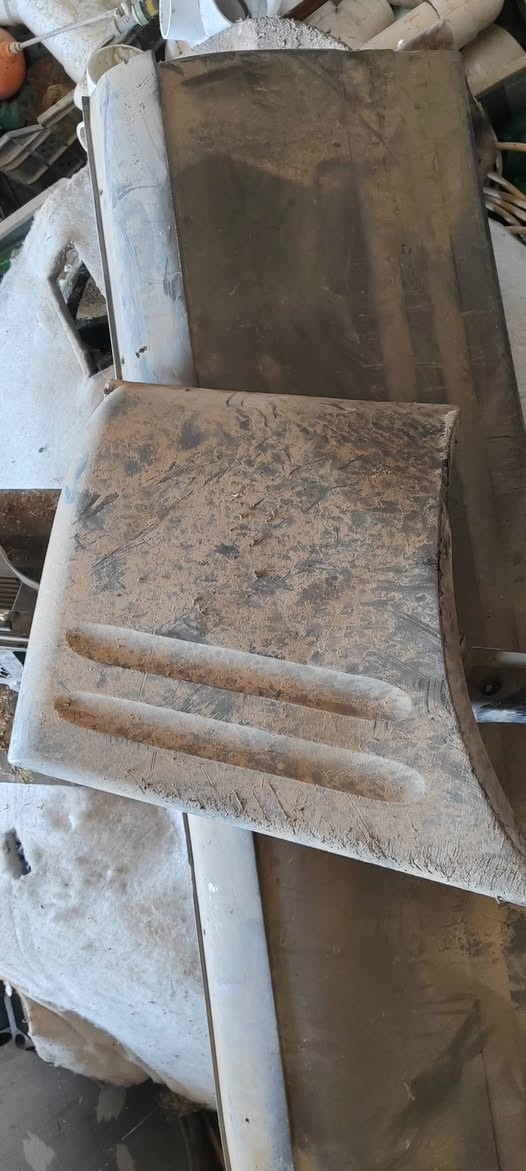 مرايه جانبيه (يمنه) وزره صفحه الطوياه
وباب اليمنه وربع وره التاير شبابيك بلاجكترات
مكاني ابو غريب ماعندي توصيل


**إذا كنت صاحب هذا الإعلان وتريد حذفه لأي سبب، رجاءا أرسل رسالة إلى الدعم الفني**