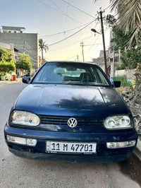 كولف mk3 للبيع او المراوس مكينه 2000 كير اوتماتيك تبريد شغال شاشة و كا...
