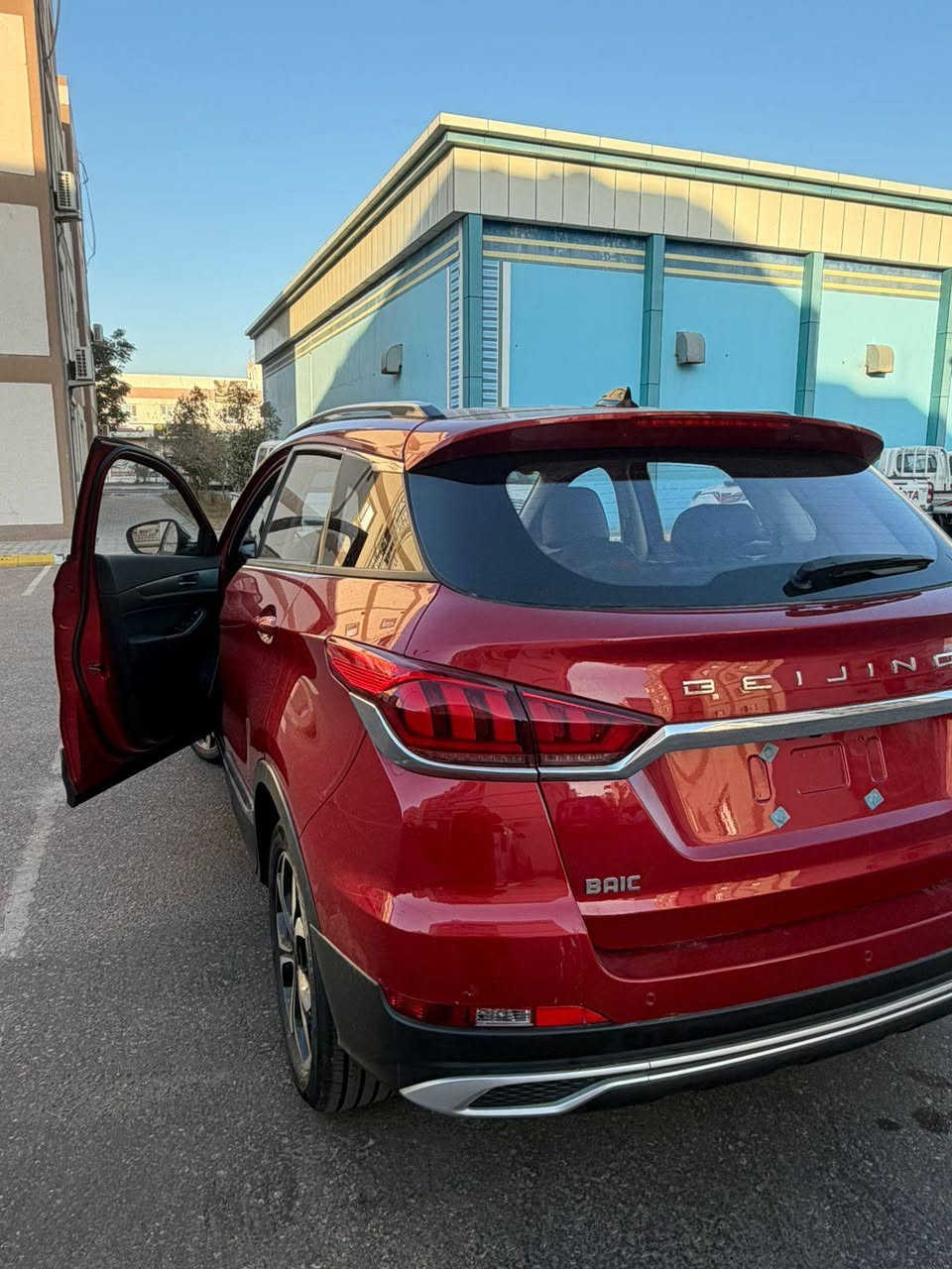 السلام عليكم 
سياره بايك 55Xصيني
موديل2024
كامل موصفات 
السياره ماشيه اقل 2000
بدون رقم  (حرة)
السعر 125 
مكان السياره بصرة
بعدها بالضمان شركة صار 5 أشهر من اشتريتها 
للتواصل ***********
