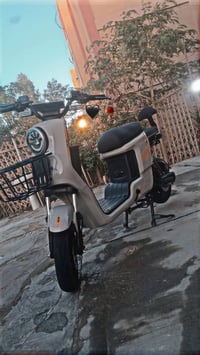 دراجة كهربائية • موديل ٢٠٢٥ • R9”，“٦ بطاريات”,