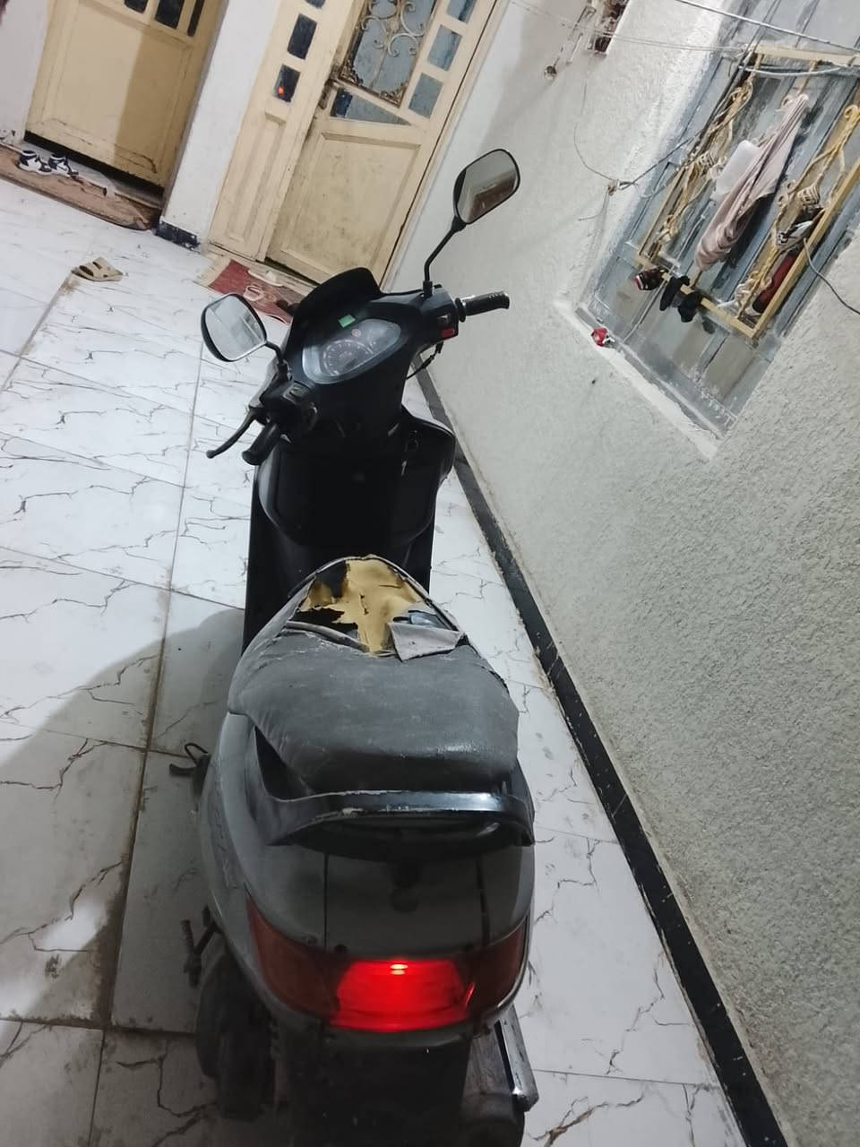 السلام عليكم دراجه فراشه للبيع محرك ناعم كهربائية كلهه شغاله سلف هندر اشاير رباعيه لايت عالي ناصي رماش كله شغال بكلايت وره دراجه كامله مشيها حلوه عنواني بصره ابو الخصيب السعر 225 او بيها مجال هاذ رقمي ***********
