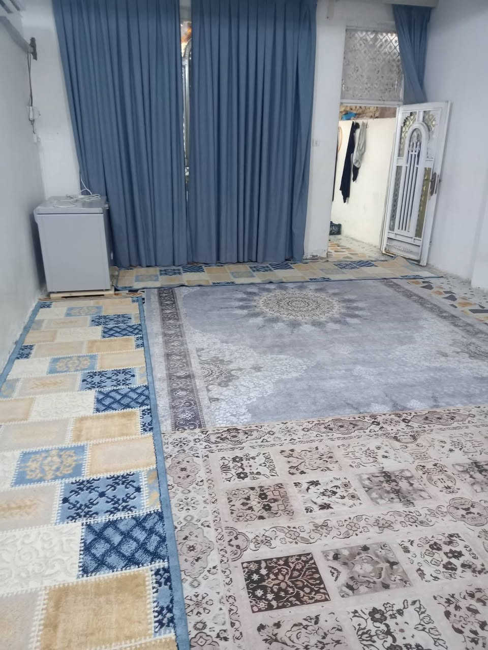 للبيع مشتمال طولاني
شارع ابو الفضل
حي الحوراء الثانيه
قريب المتوسطه الأليلاف 
مستعجل على بيعه 

السعر 65
***********
