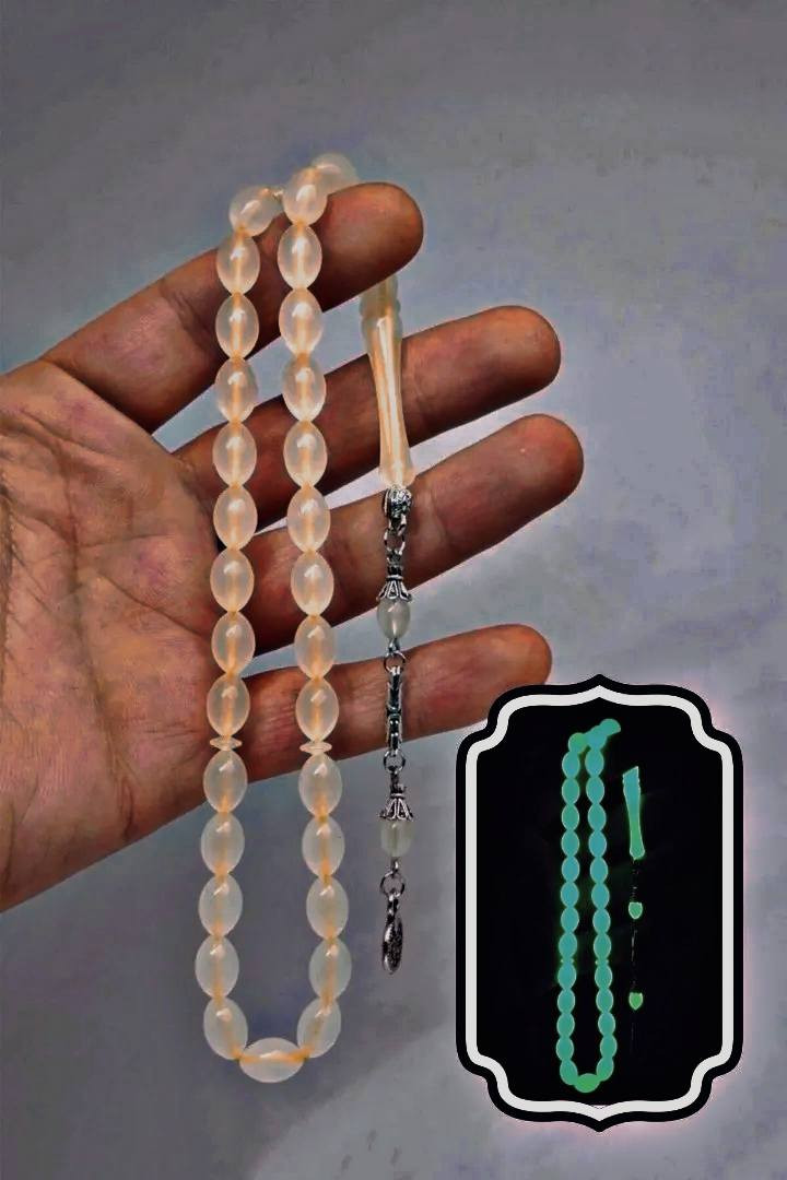 📿✨ مسبحات فاخرة… عنوان للأناقة والذوق الرفيع
🔴 أشكال مميزة مختارة بعناية
🔹 مناسبة كهدية راقية أو اقتناء خاص
متوفرة الآن في مكتب المهندس1
للإستفسار التواصل معنا عبر بريد الصفحة أو على:
WhatsApp:***********
Telegram:eng2005a
Instagram:eng2005a2

📍 الموصل-حي التعليم العالي-سايدين المول بجانب صيدلية سما التعليم

🚗 يتوفر توصيل داخل الموصل خلال أقل من 24 ساعة
