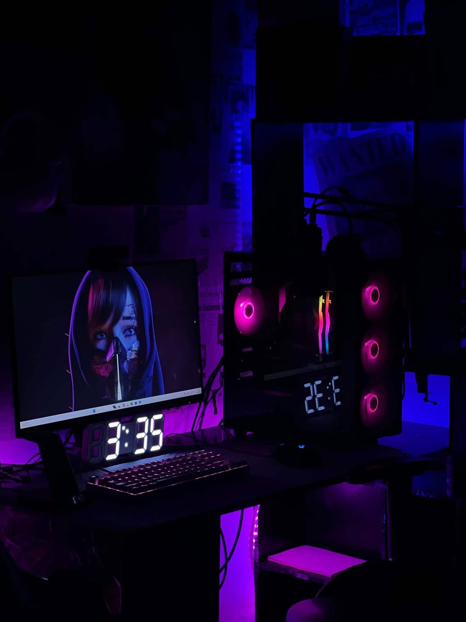 السلام عليكم 
سيت اب كامل للبيع مواصفات ممتازه
المواصفات :-
CPU - RYZEN 5 5500 
GPU - RTX 3060 12G ZOTAC
MB - ASUS B450M PRIME 
RAM - 16G 3200 T-FORCE RGB
HARD - SSD 1TB M.2 BULLET 
POWER - 600W DEEPCOOL 
CASE - GAMING 4FAN RGB 
-----------
الملحقات
الشاشه : AOC 165HZ FHD IPS 24
الماوس : REDRAGON RGB
الكيبورد : GAMING K552W RGB 
ماوس باد 
ساعه رقميه LED
----------
السعر مليون و 250 كامل السيت اب
مكاني بصره ما عندي توصيل
رقمي ***********
