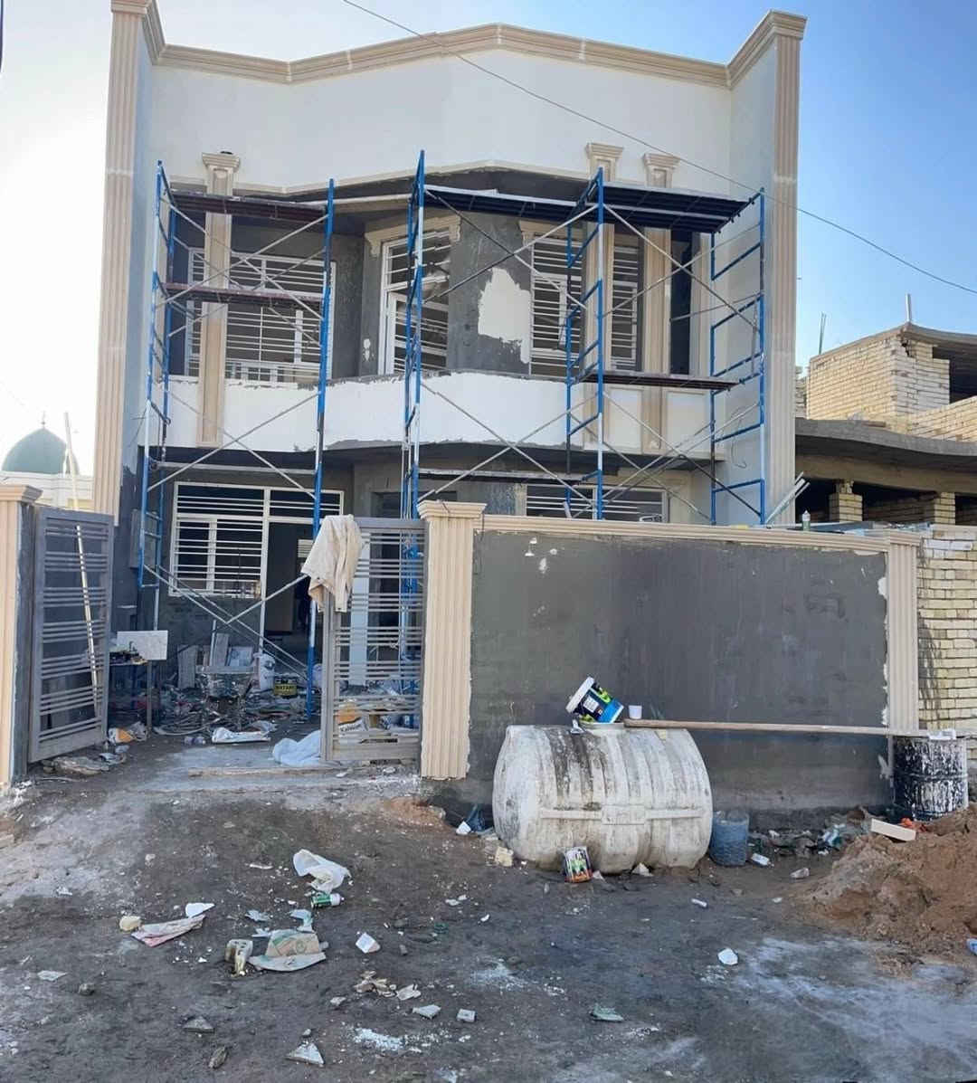 كادر لبخ وطلس وفوم لعمل الوجهات الحديثة داخل بغداد ***********
